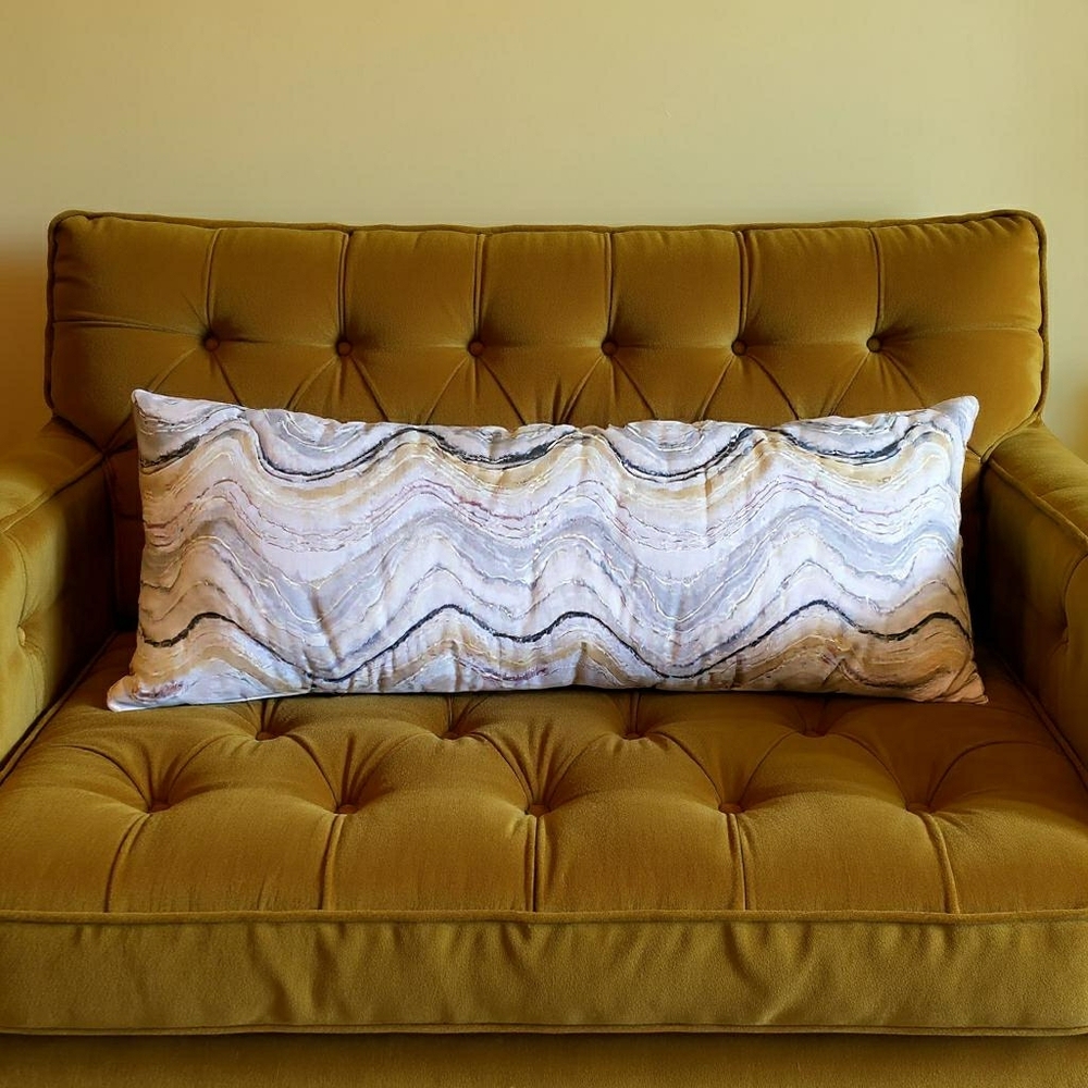 New Handmade Accent Throw Pilliw, Lumbar Pillow Cover, Modern Accent Pillow